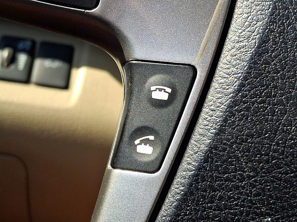 Thumbnail: 2011 Toyota Highlander - 23