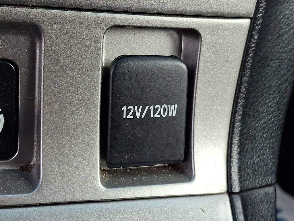 Thumbnail: 2013 Toyota Highlander - 25