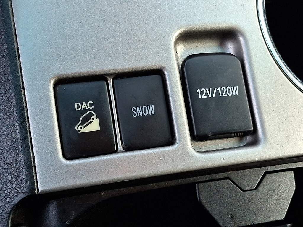 Thumbnail: 2013 Toyota Highlander - 26