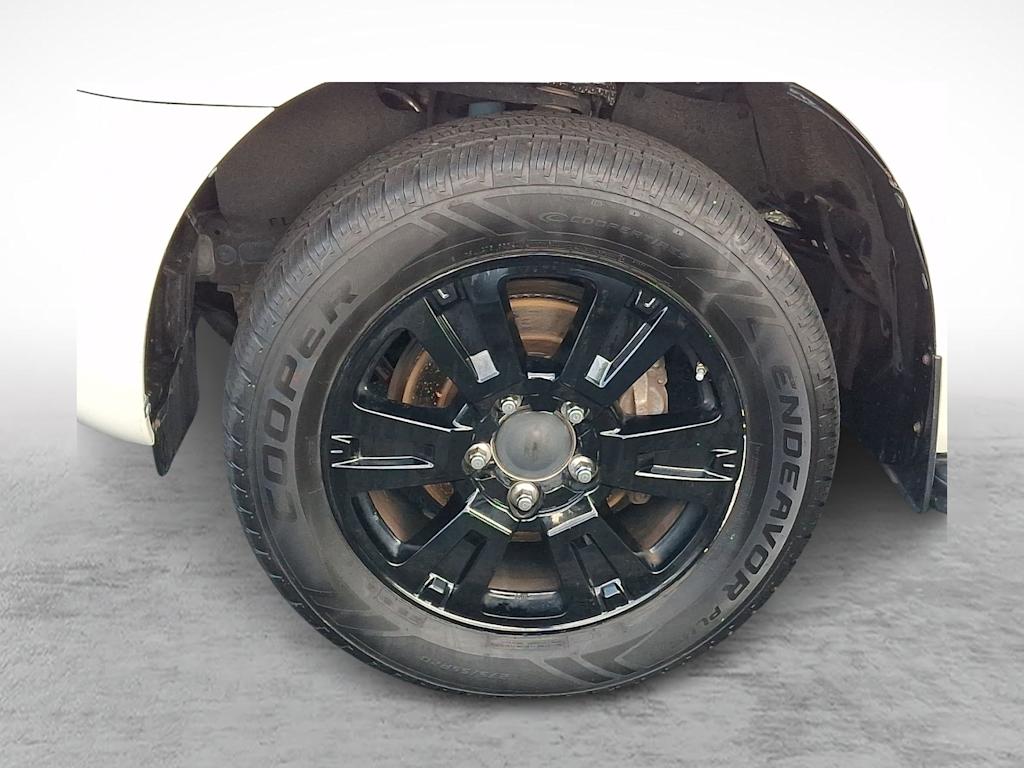 Thumbnail: 2018 Toyota Sequoia - 6