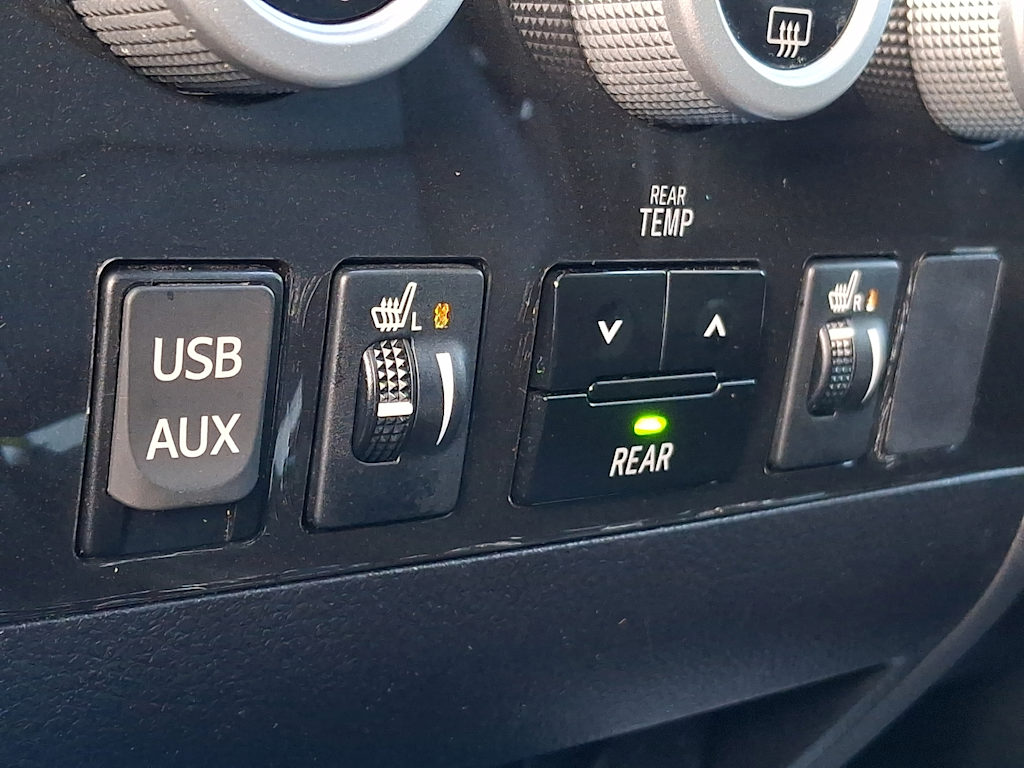 Thumbnail: 2018 Toyota Sequoia - 26