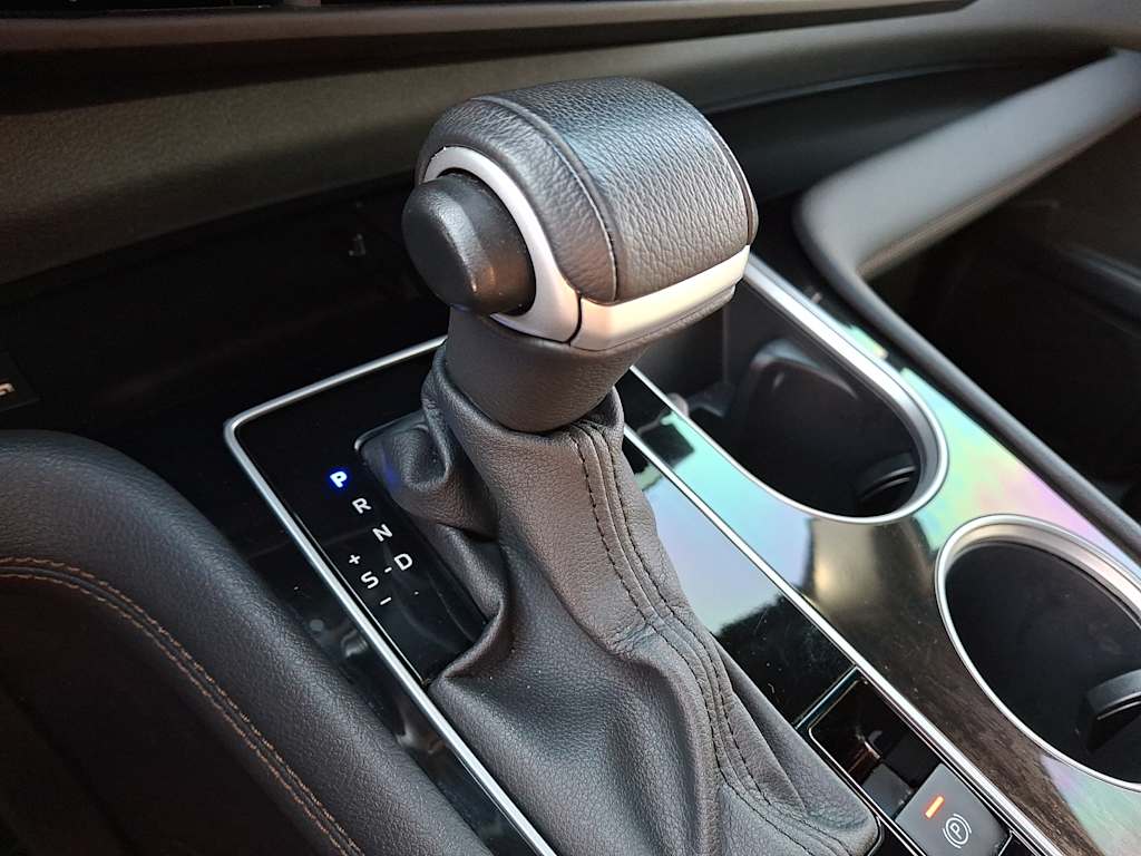 Thumbnail: 2025 Toyota Sienna - 10