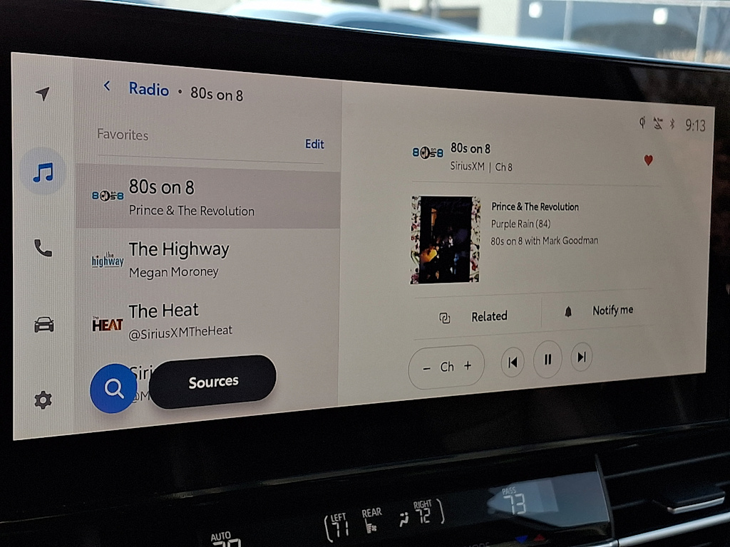 Thumbnail: 2025 Toyota Sienna - 9