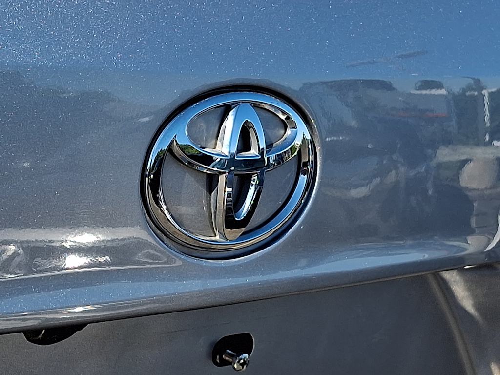 Thumbnail: 2022 Toyota Highlander - 30