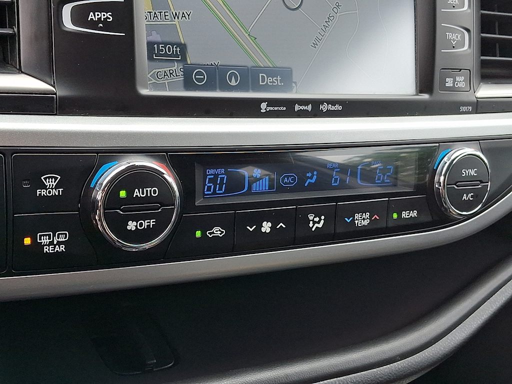 Thumbnail: 2018 Toyota Highlander - 9
