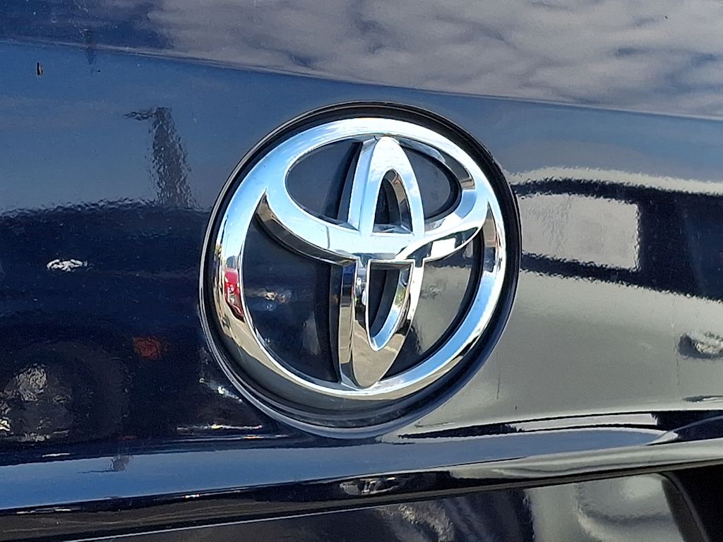 Thumbnail: 2023 Toyota Highlander - 5
