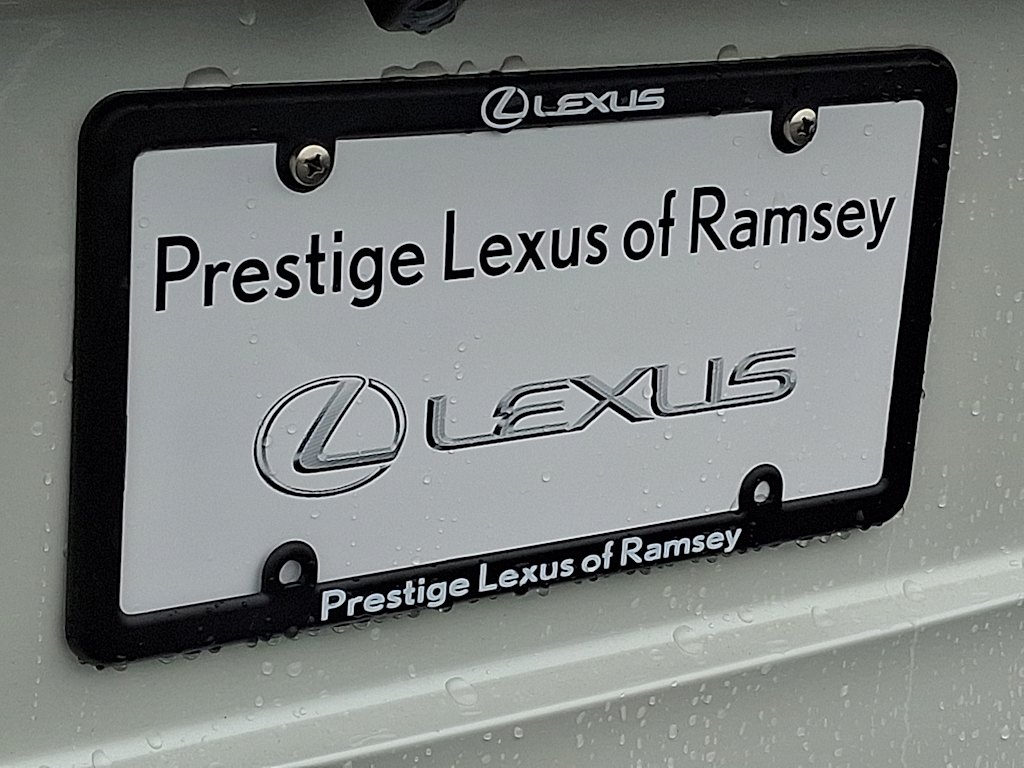 Thumbnail: 2023 Toyota Highlander - 30