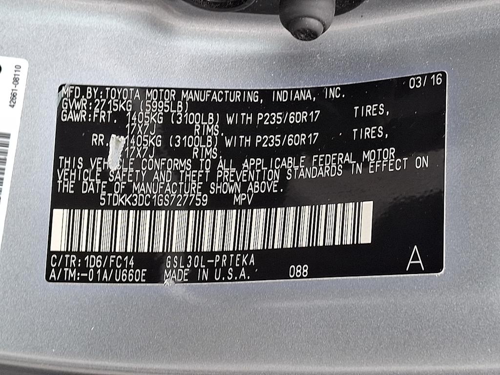 Thumbnail: 2016 Toyota Sienna - 14