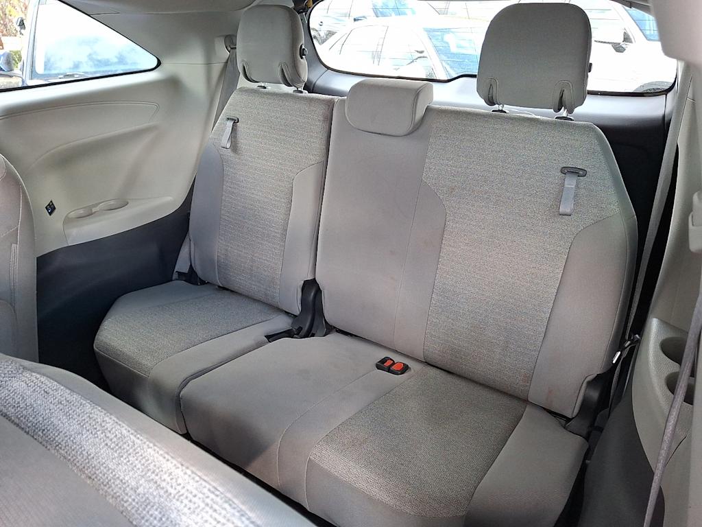 Thumbnail: 2023 Toyota Sienna - 16