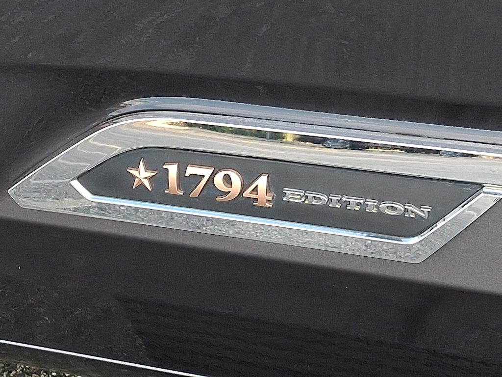 Thumbnail: 2022 Toyota Tundra - 30