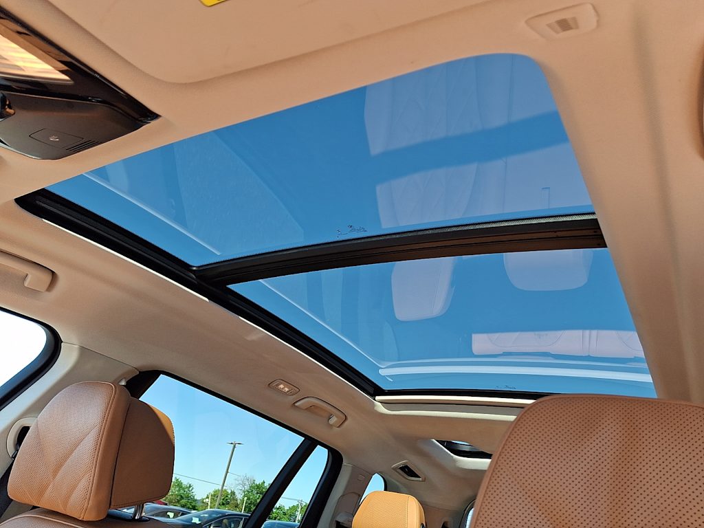 Thumbnail: 2024 BMW X7 - 19