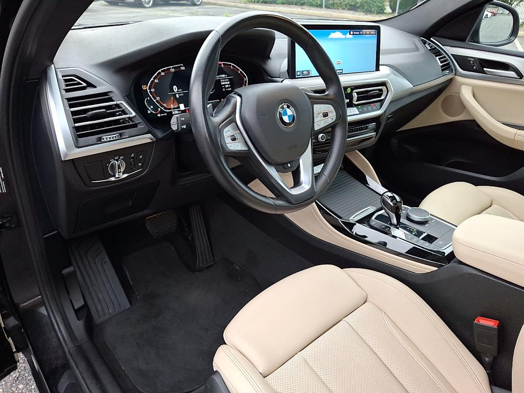 Thumbnail: 2025 BMW X4 - 2