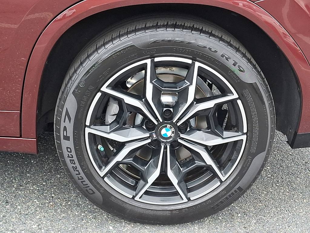 Thumbnail: 2023 BMW X4 - 6