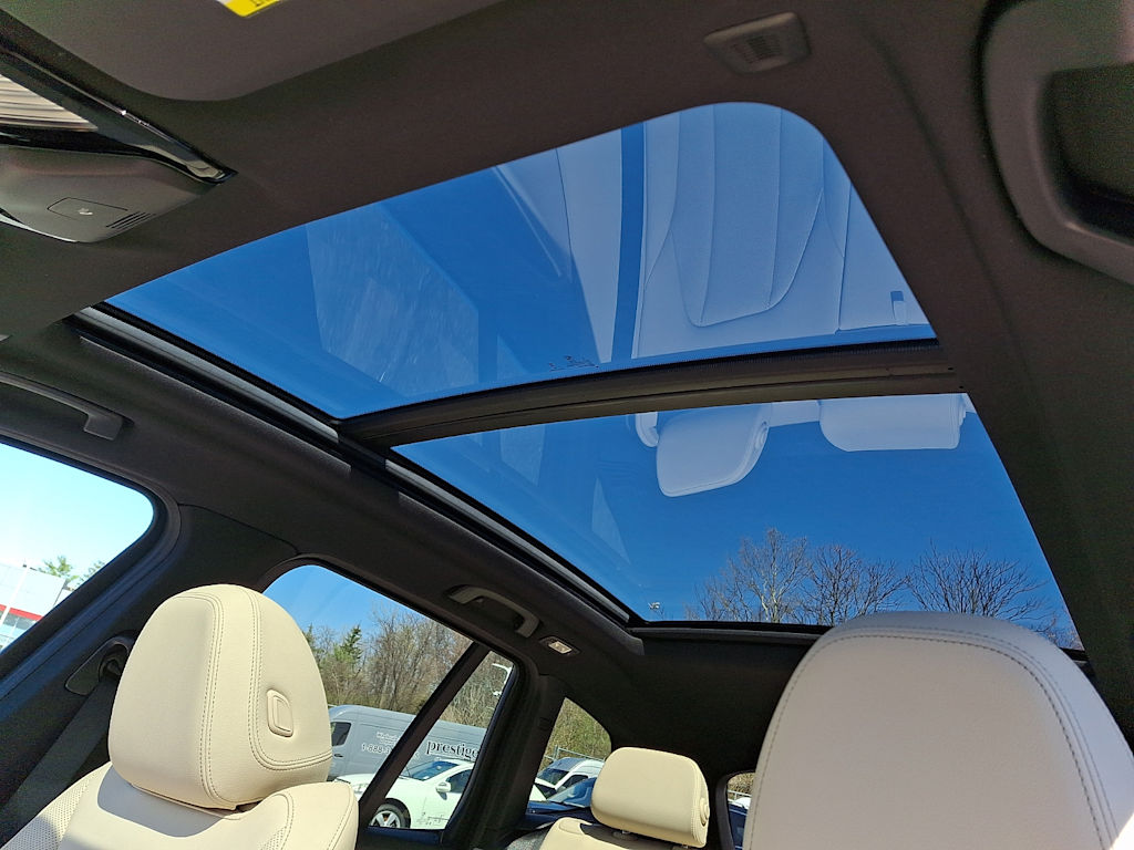 Thumbnail: 2023 BMW X3 - 18