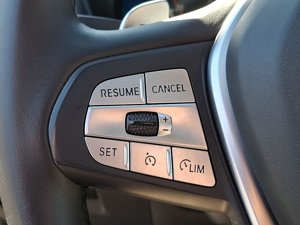 Thumbnail: 2023 BMW X3 - 21