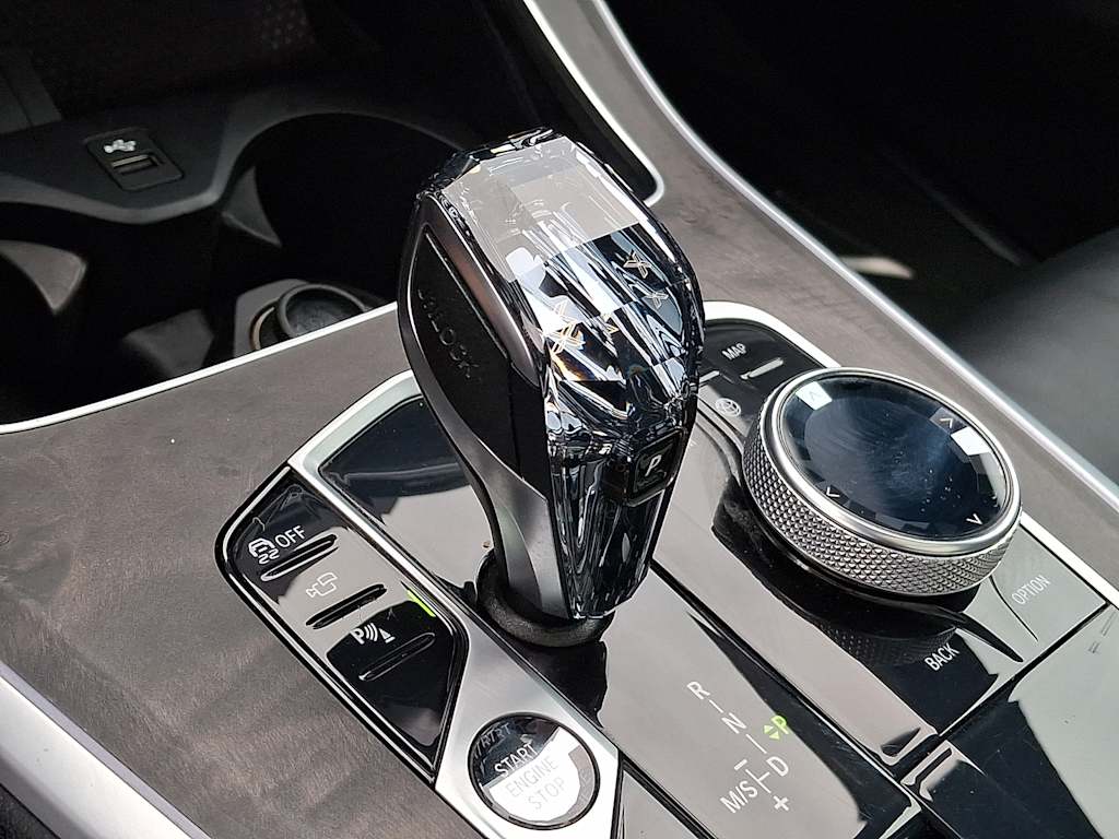 Thumbnail: 2022 BMW X5 - 9