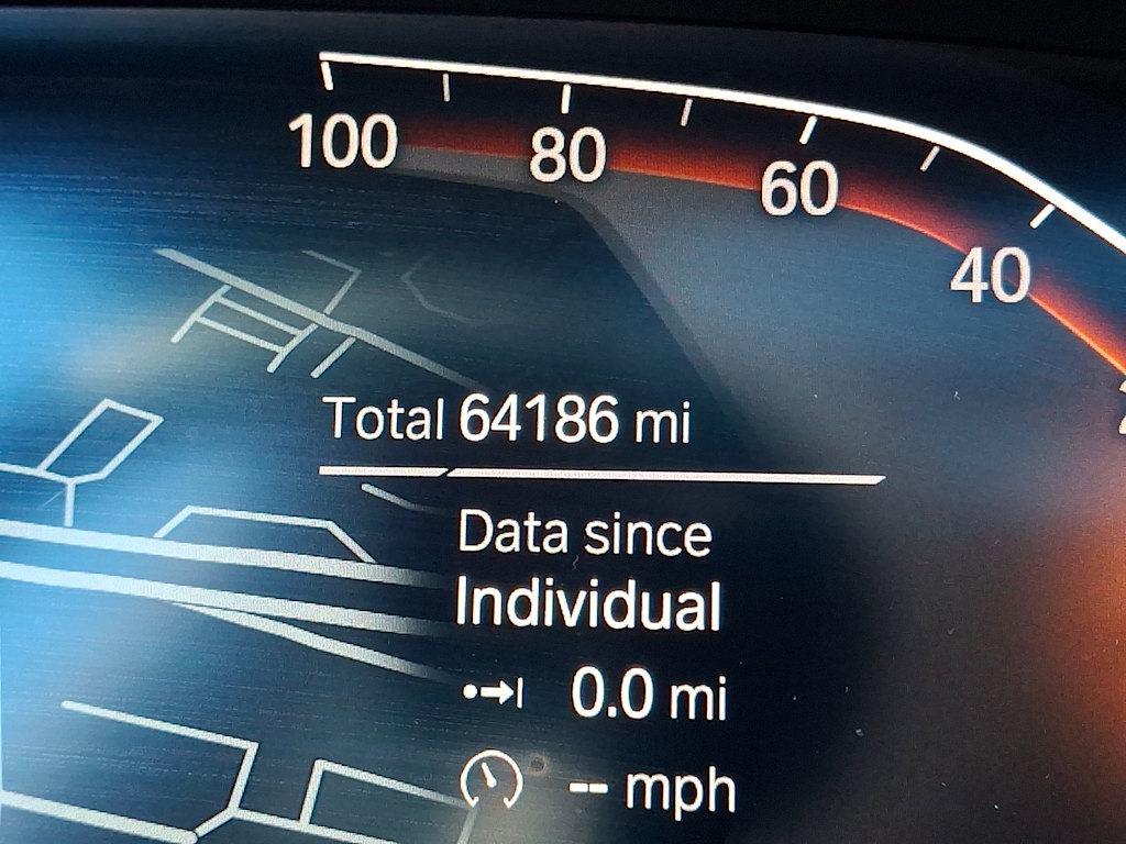 Thumbnail: 2023 BMW X5 - 10