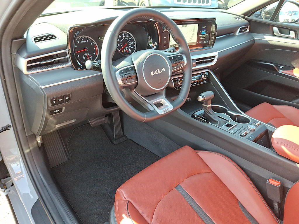 Thumbnail: 2024 Kia K5 - 2