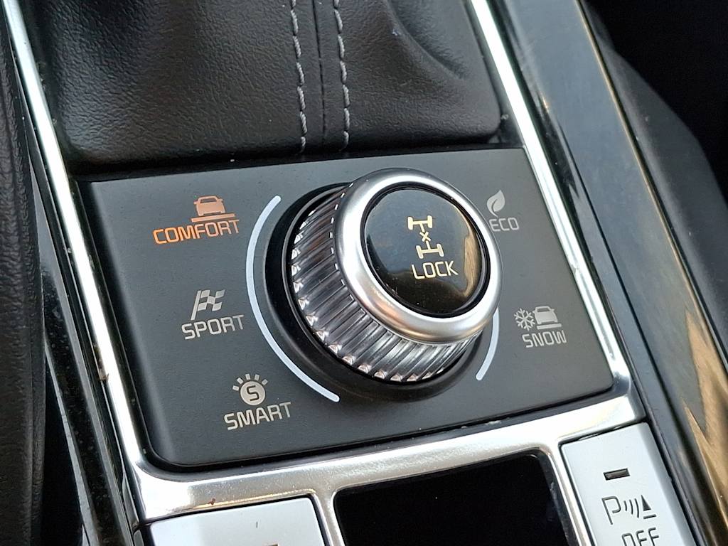 2022 Kia Telluride EX 23