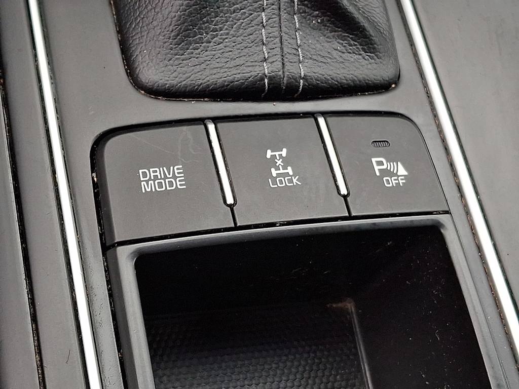 Thumbnail: 2019 Kia Sorento - 25