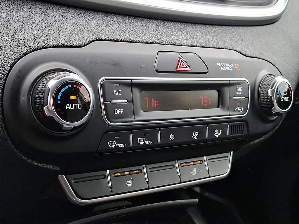 Thumbnail: 2019 Kia Sorento - 21