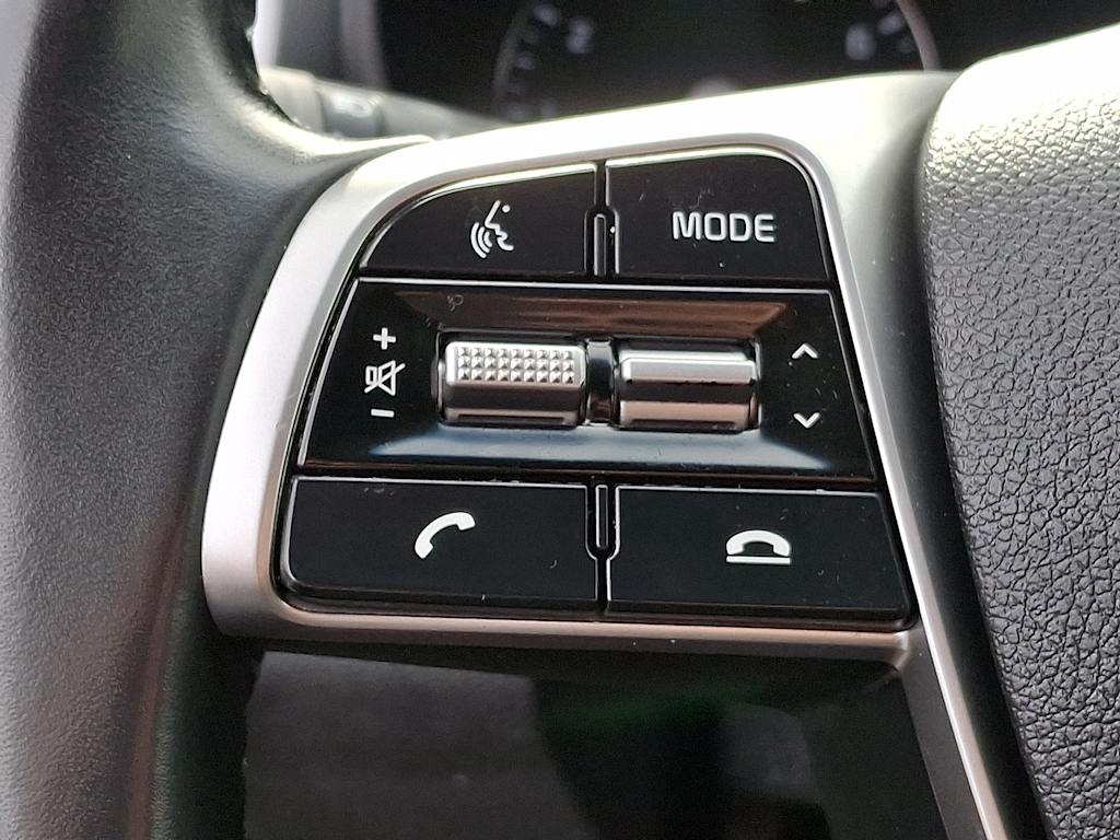 Thumbnail: 2019 Kia Sorento - 23