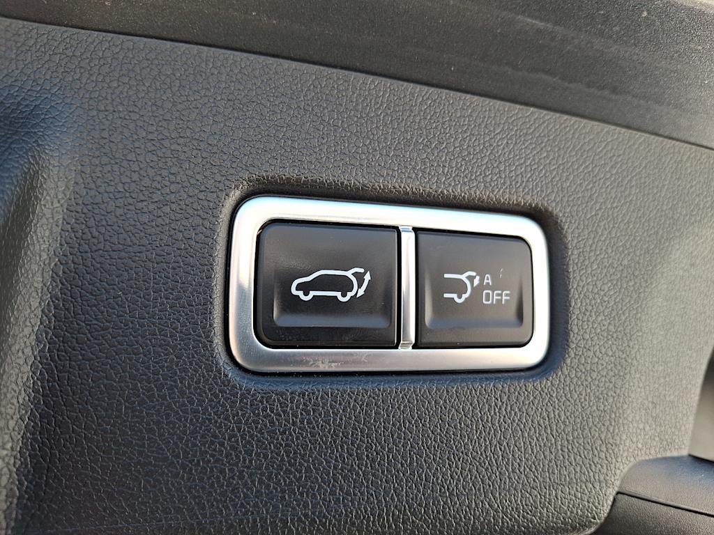 Thumbnail: 2024 Kia Sorento - 28