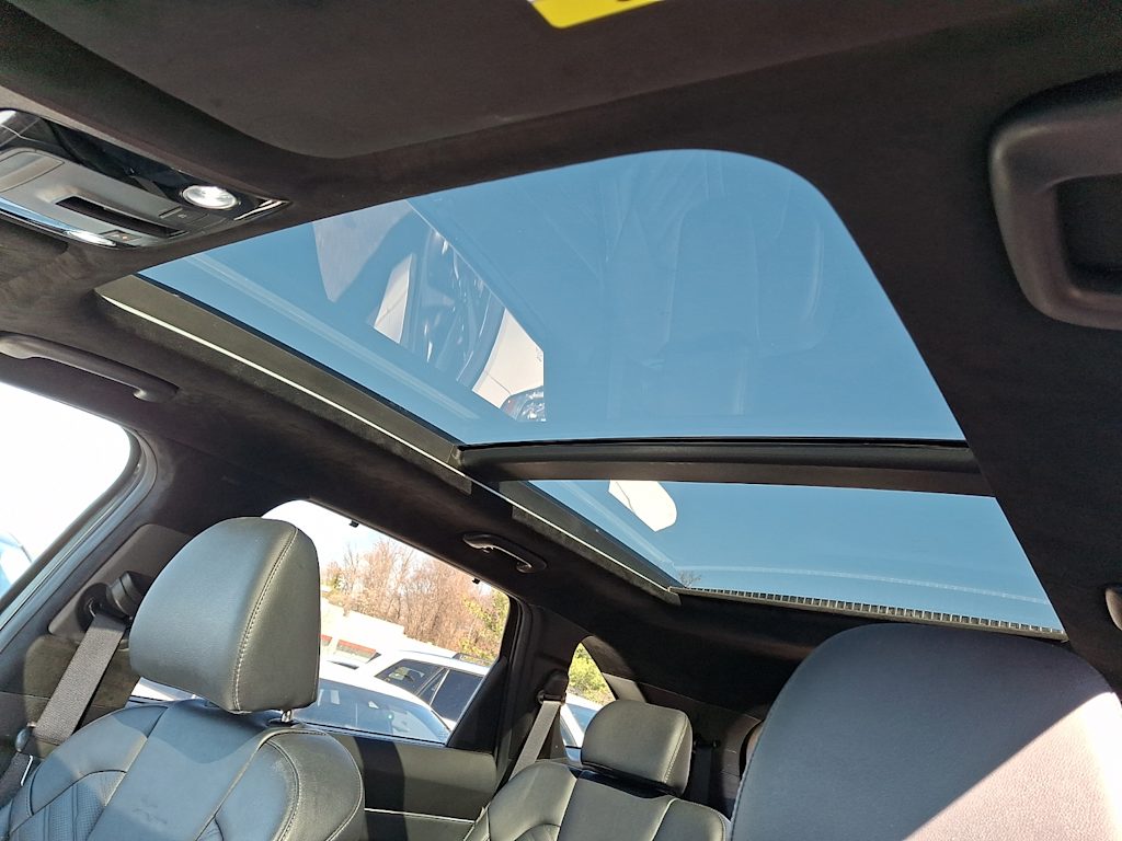 Thumbnail: 2024 Kia Sorento - 15