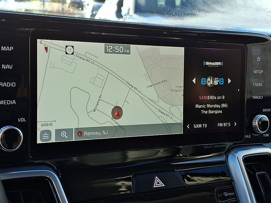 Thumbnail: 2021 Kia Sorento - 9