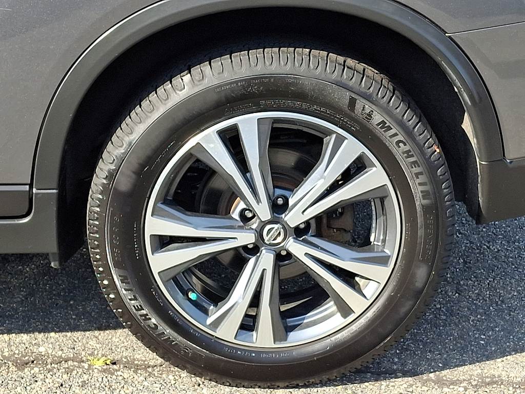 Thumbnail: 2019 Nissan Rogue - 7