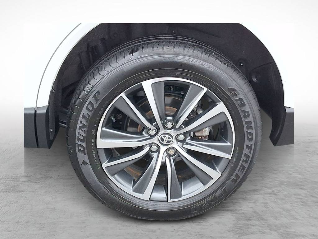 Thumbnail: 2024 Toyota Venza - 7