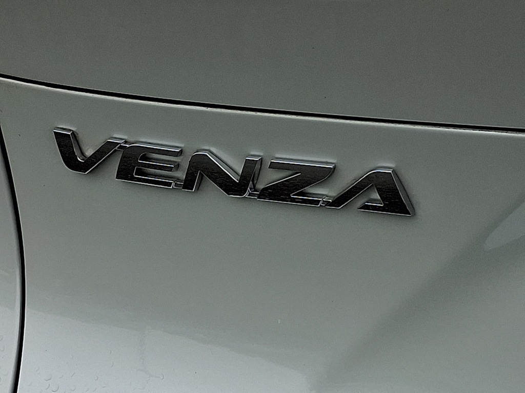 Thumbnail: 2024 Toyota Venza - 6
