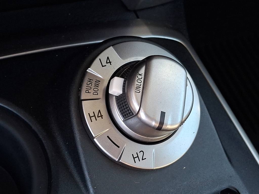 Thumbnail: 2019 Toyota 4Runner - 24