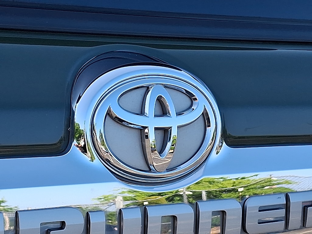 Thumbnail: 2022 Toyota 4Runner - 6