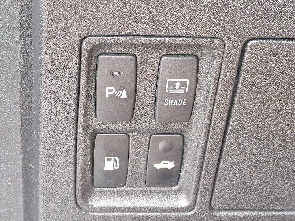 Thumbnail: 2012 Lexus ES - 26