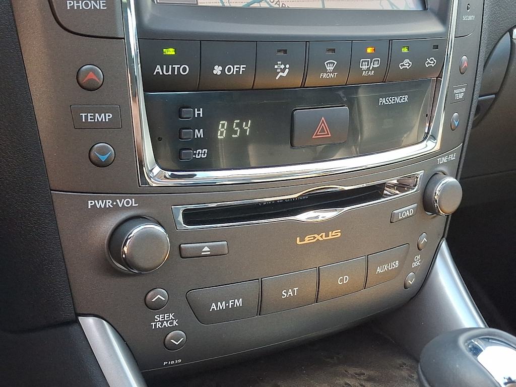 Thumbnail: 2012 Lexus IS - 20