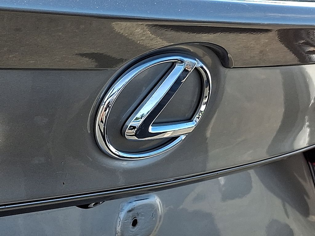Thumbnail: 2017 Lexus IS - 29