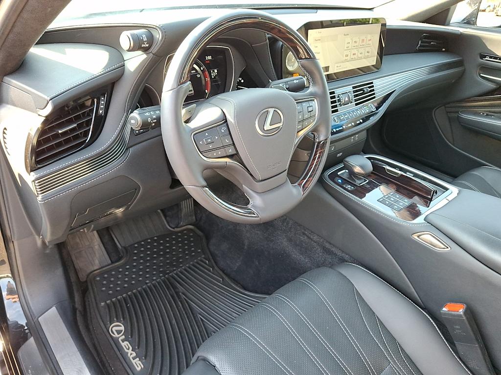 Thumbnail: 2023 Lexus LS - 2
