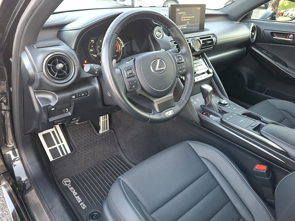 Thumbnail: 2024 Lexus ES - 2