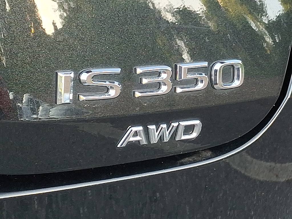 Thumbnail: 2024 Lexus ES - 27