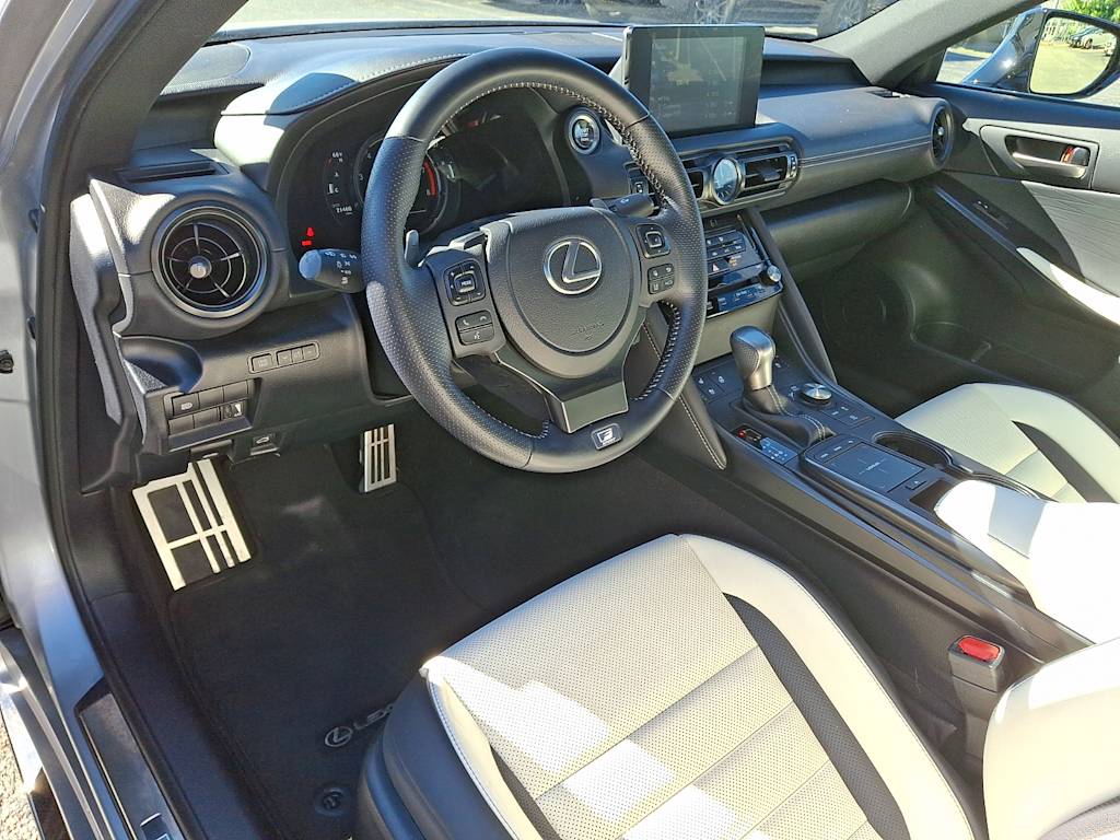 Thumbnail: 2024 Lexus ES - 2