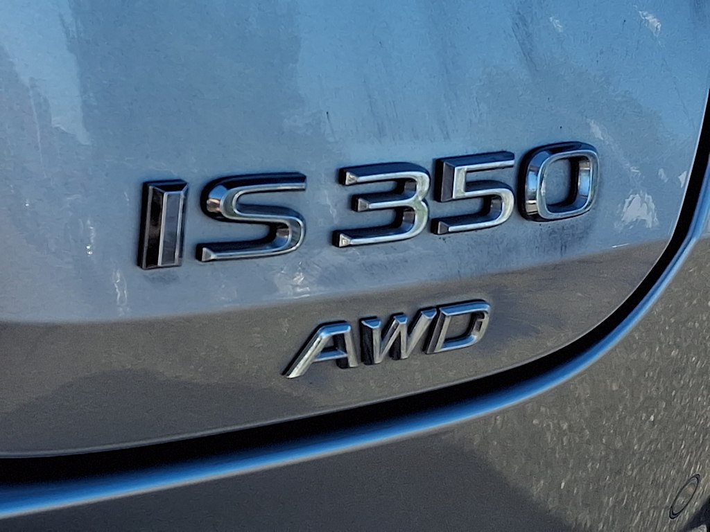 Thumbnail: 2024 Lexus ES - 5
