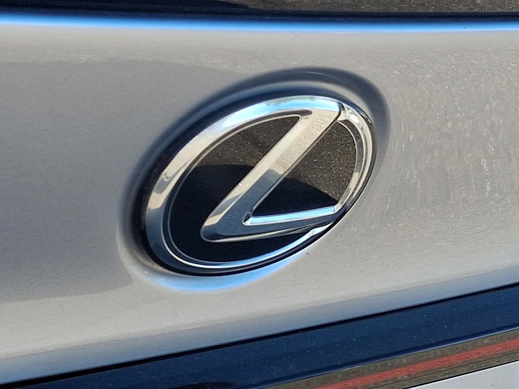 Thumbnail: 2024 Lexus ES - 29