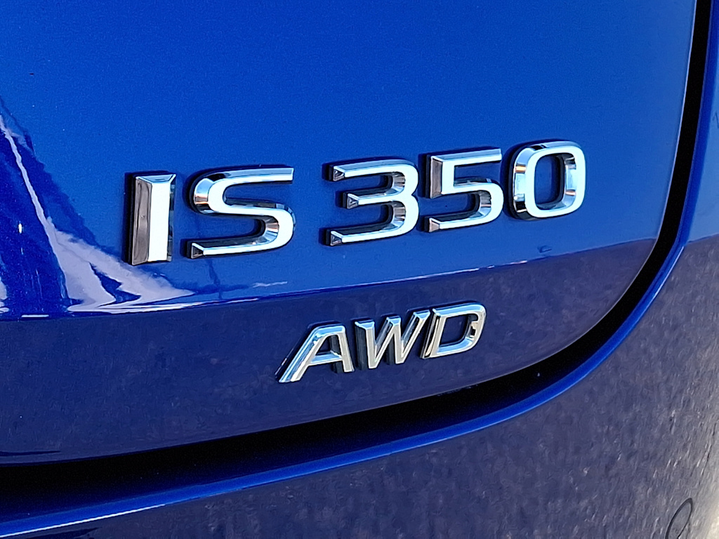 Thumbnail: 2023 Lexus IS - 5