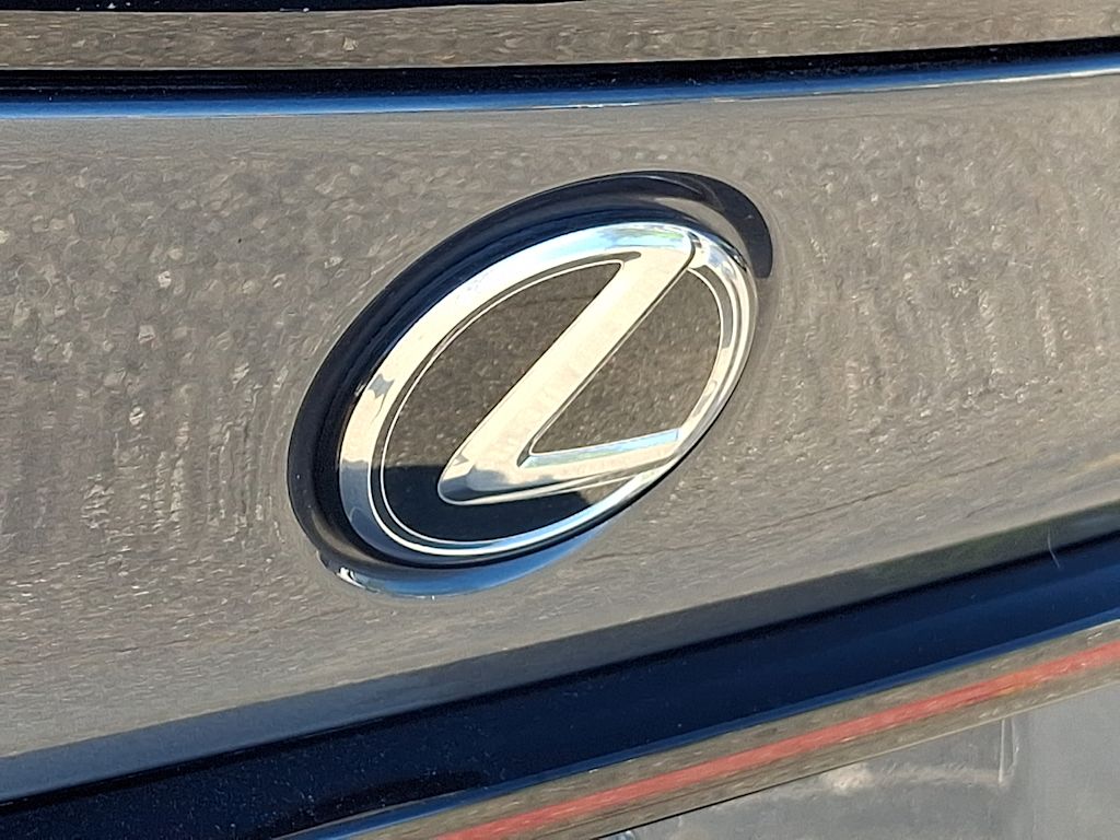 Thumbnail: 2023 Lexus IS - 29