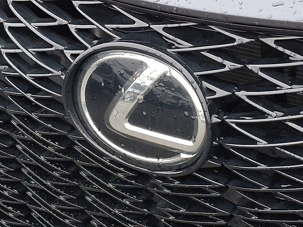 Thumbnail: 2023 Lexus IS - 29