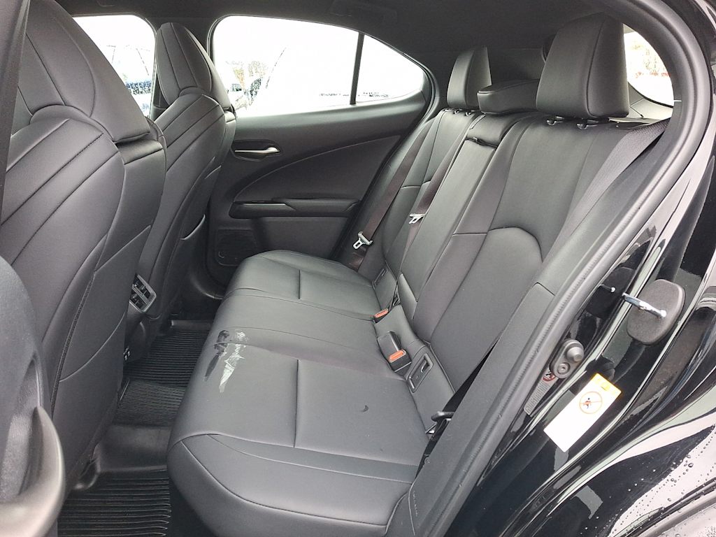 Thumbnail: 2019 Lexus UX - 7