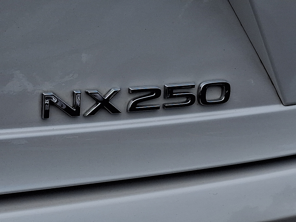 Thumbnail: 2024 Lexus ES - 5