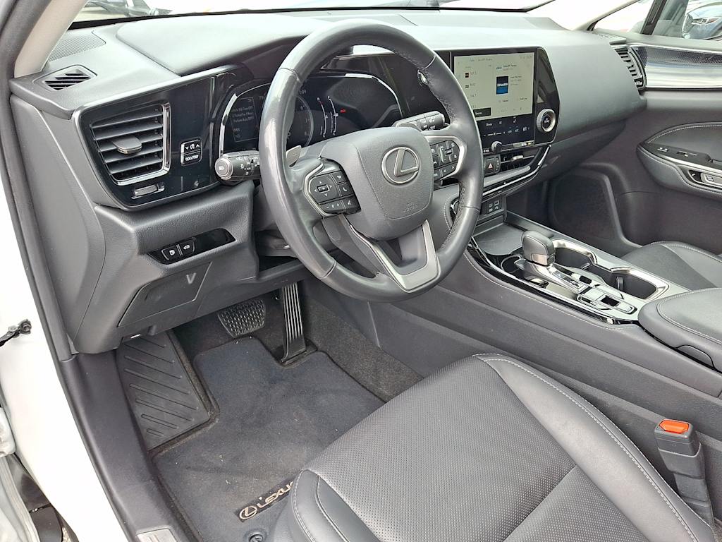 Thumbnail: 2024 Lexus ES - 2