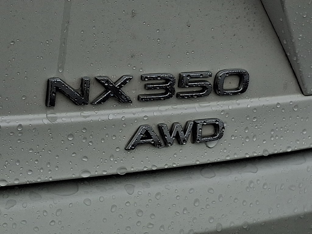 Thumbnail: 2024 Lexus ES - 6